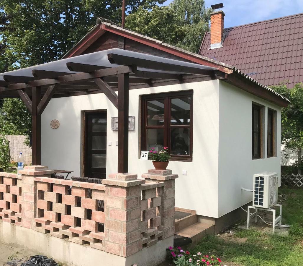 Aranypart Apartmanhazak Tiszakécske Εξωτερικό φωτογραφία